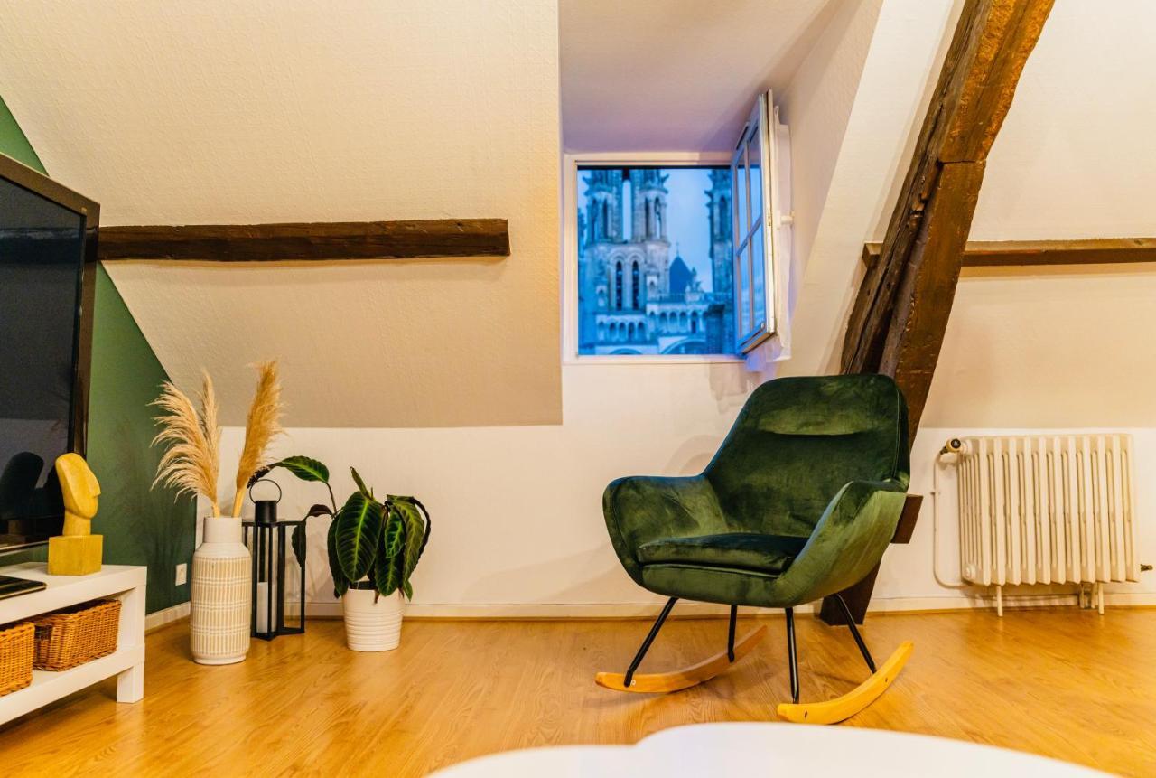 Ferienwohnung Nid Douillet La Cour Du Dauphin, Vue Cathedrale Imprenable Laon Exterior foto